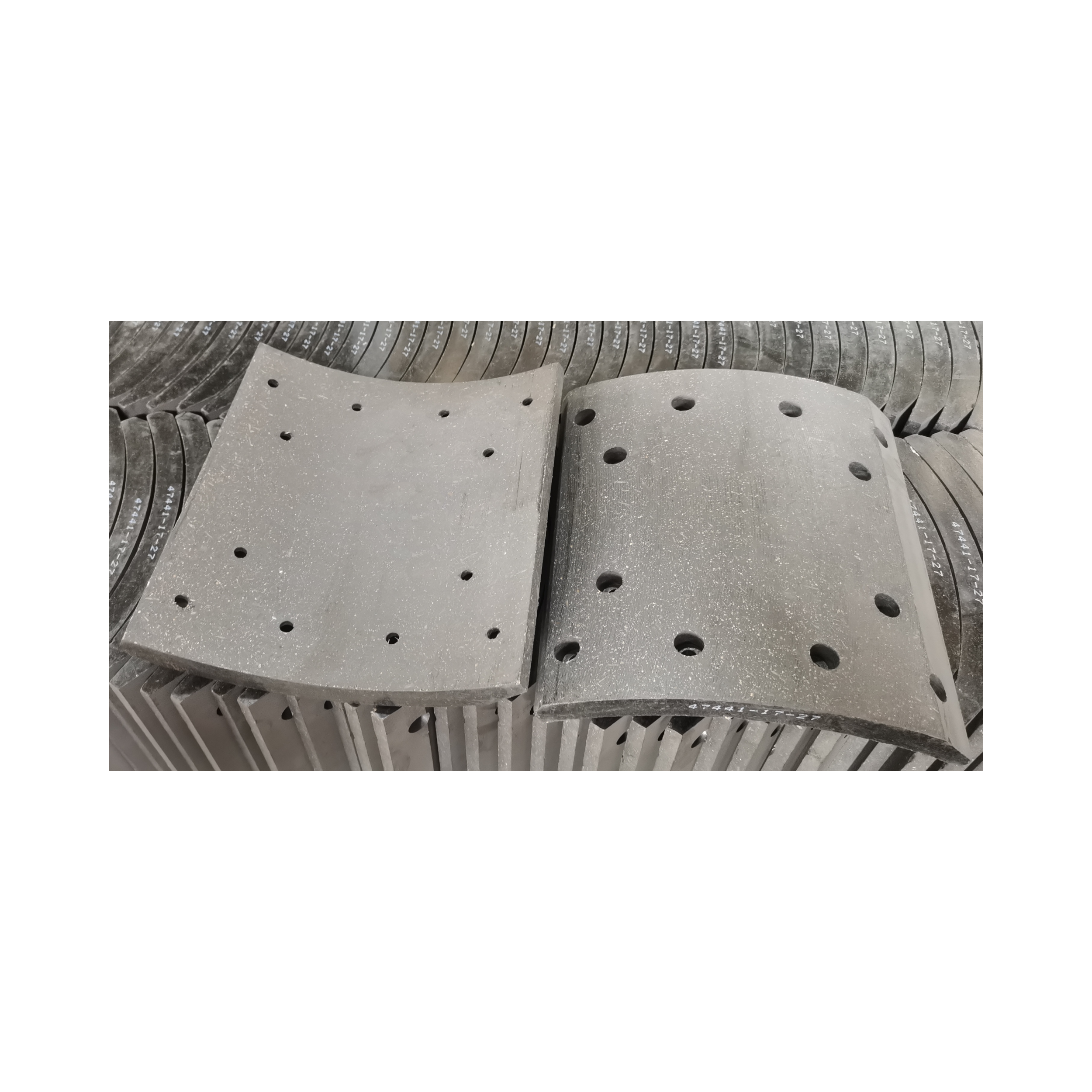 Brake Lining 47441-17-27 for JAPANESE Truck Brake Liner Heavy Duty Vehicle Parts Accessories Friction Material Manufacturer